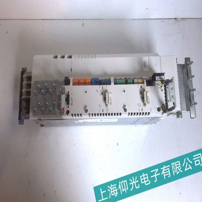 ɽ�|ABB׃�l��ACS501ϵ�г�Ҋ���ϾS��