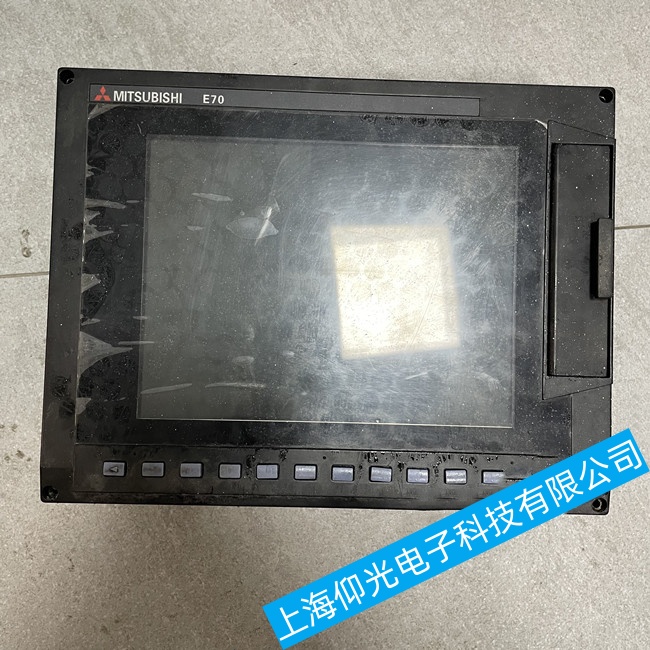 ��ɽ���┵(sh��)��ϵ�y(t��ng)‌M800ϵ���\���^��ͻȻ�؆����ϾS�޷����